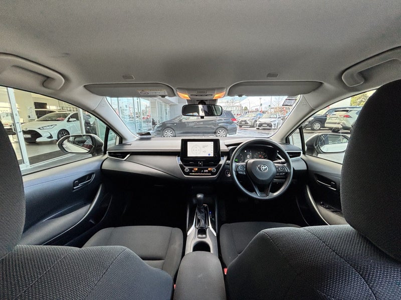 2023 Toyota Corolla GX 1.8 HYBRID SPACIOUS WAGON image 2
