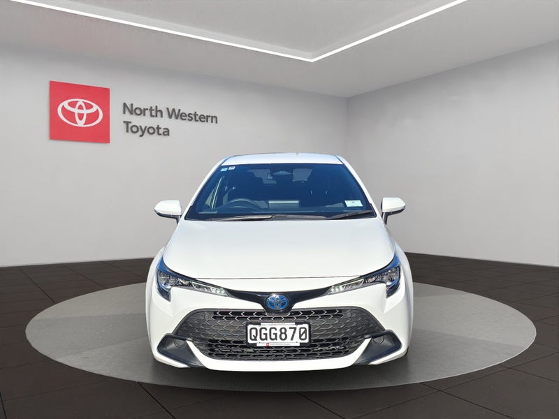 2023 Toyota Corolla GX 1.8L Hybrid FWD Hatchback image 2