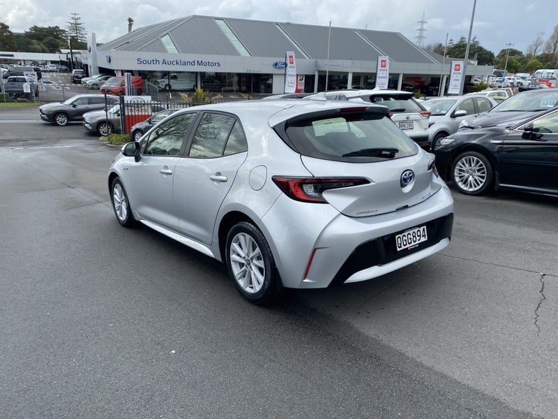 2023 Toyota Corolla GX 1.8P HEV image 5