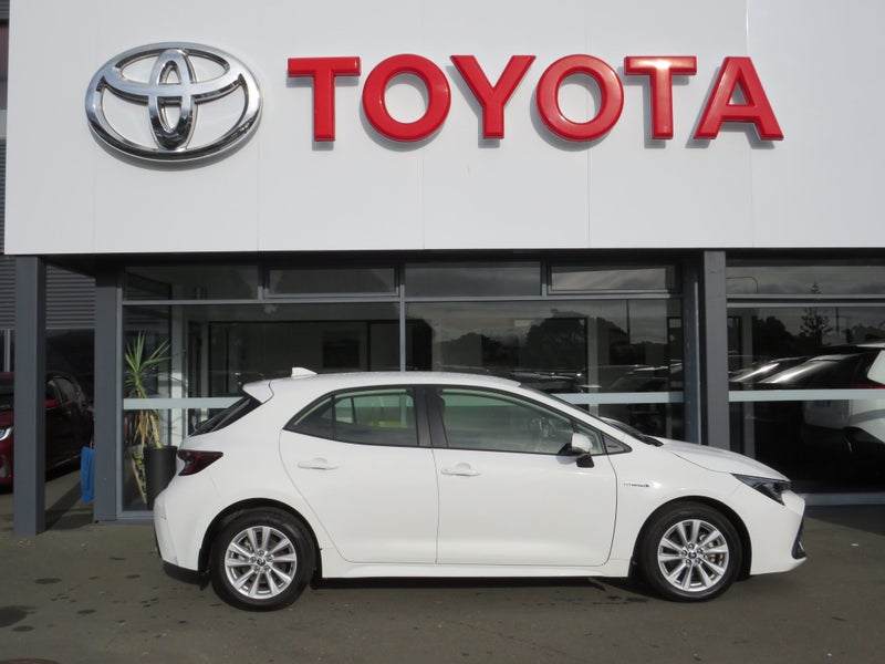 2023 Toyota Corolla GX 1.8P HEV image 4