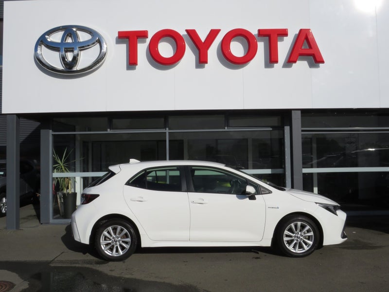 2023 Toyota Corolla GX 1.8P HEV image 4