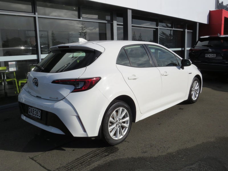 2023 Toyota Corolla GX 1.8P HEV image 5