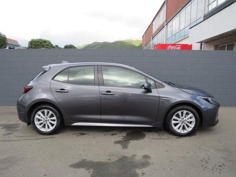 2023 Toyota Corolla GX 1.8P HEV image 4