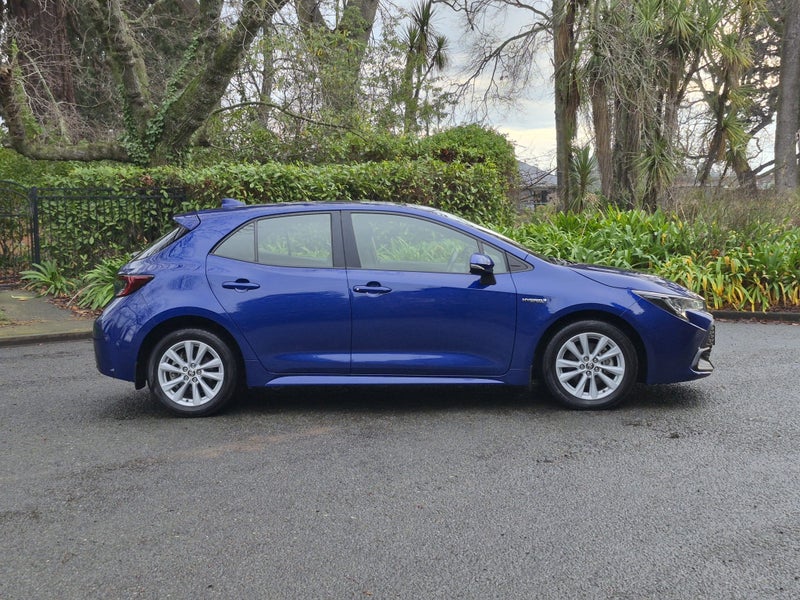 2023 Toyota Corolla GX 1.8P HEV CVT FWD (ZXGX-SI2) image 2