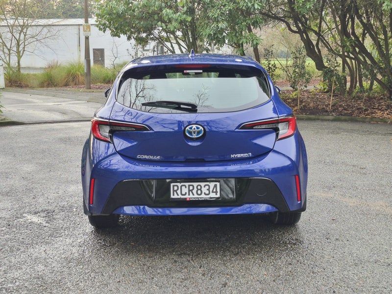 2023 Toyota Corolla GX 1.8P HEV CVT FWD (ZXGX-SI2) image 4