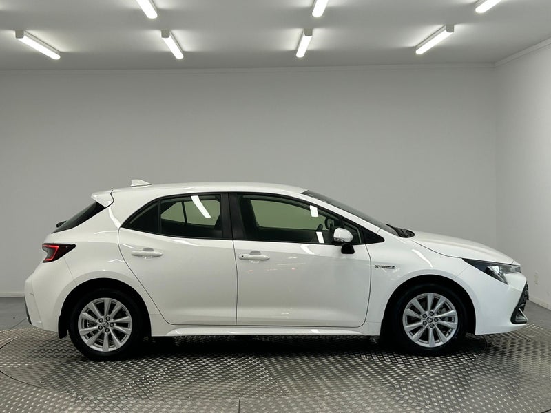 2023 Toyota Corolla GX 1.8P Hybrid image 2