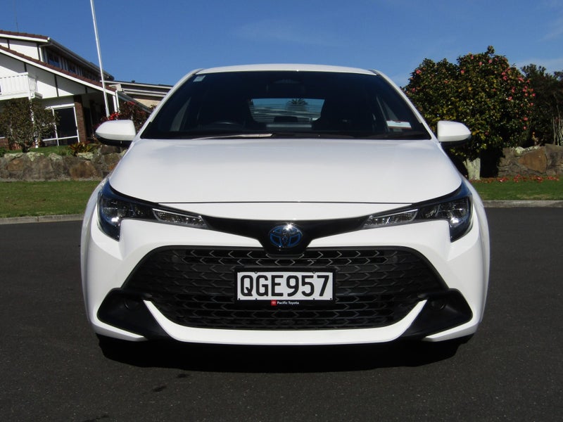 2023 Toyota Corolla GX 1.8P Hybrid image 2