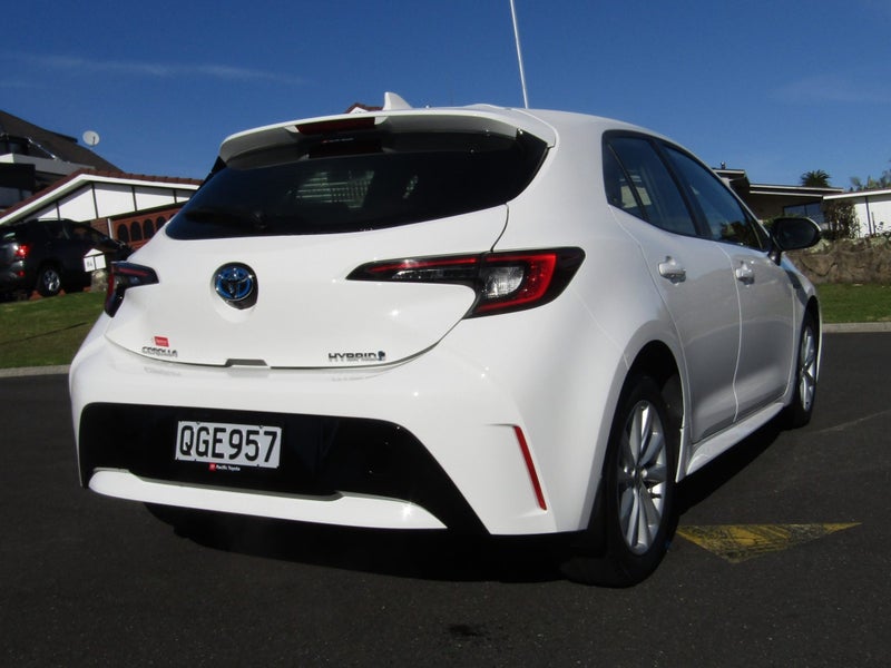 2023 Toyota Corolla GX 1.8P Hybrid image 4