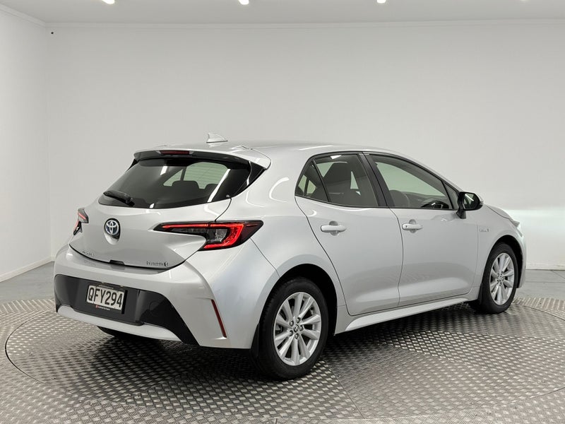 2023 Toyota Corolla GX 1.8P Hybrid image 3