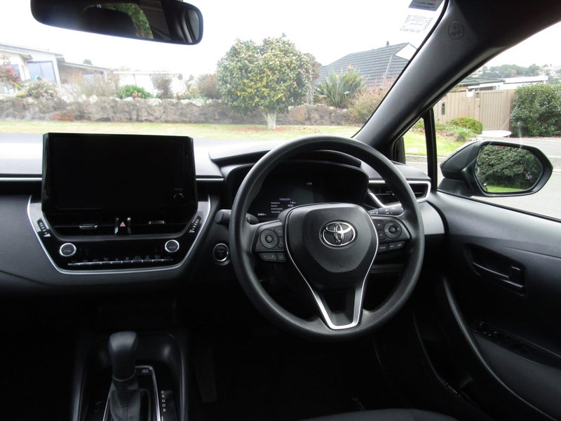 2023 Toyota Corolla GX 1.8P Hybrid image 5