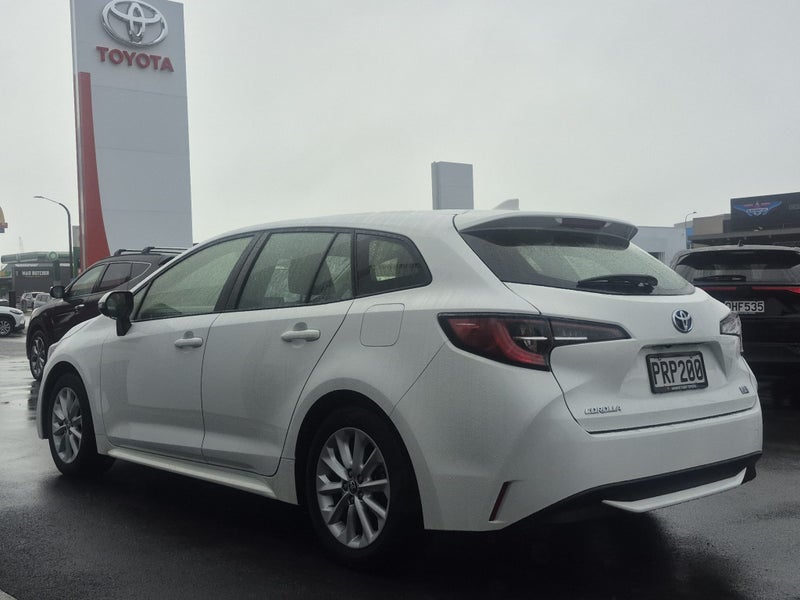 2023 Toyota Corolla GX 1.8P HYBRID Auto image 5