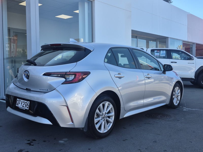 2023 Toyota Corolla GX 1.8P HYBRID Auto image 3