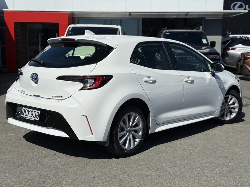 2023 Toyota Corolla GX 1.8P Hyrbid image 3