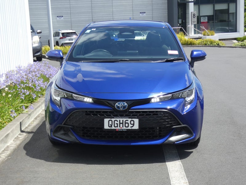 2023 Toyota Corolla GX HYBRID image 4