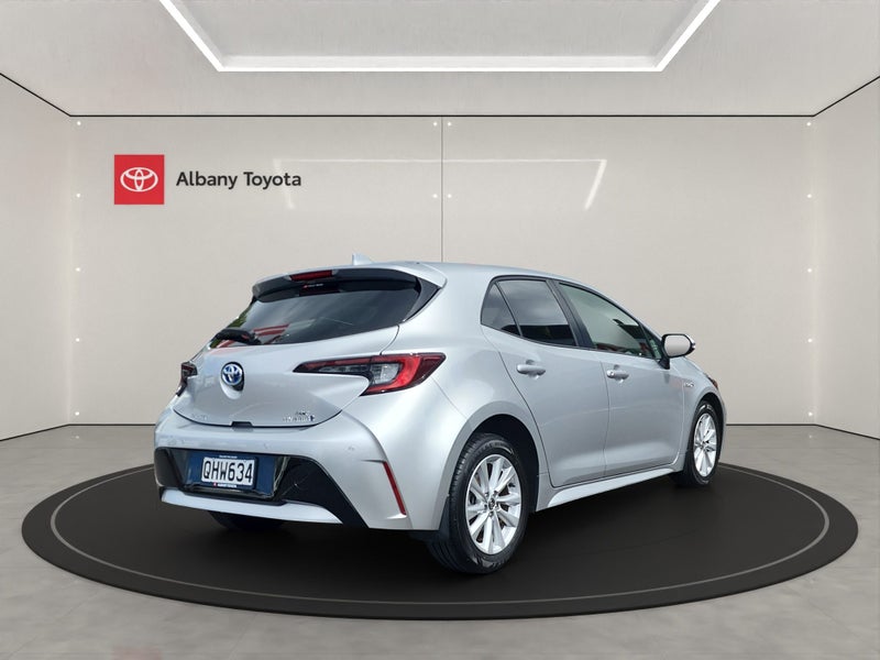 2023 Toyota Corolla SX 1.8P HEV CVT FWD HB/5D/5... image 3
