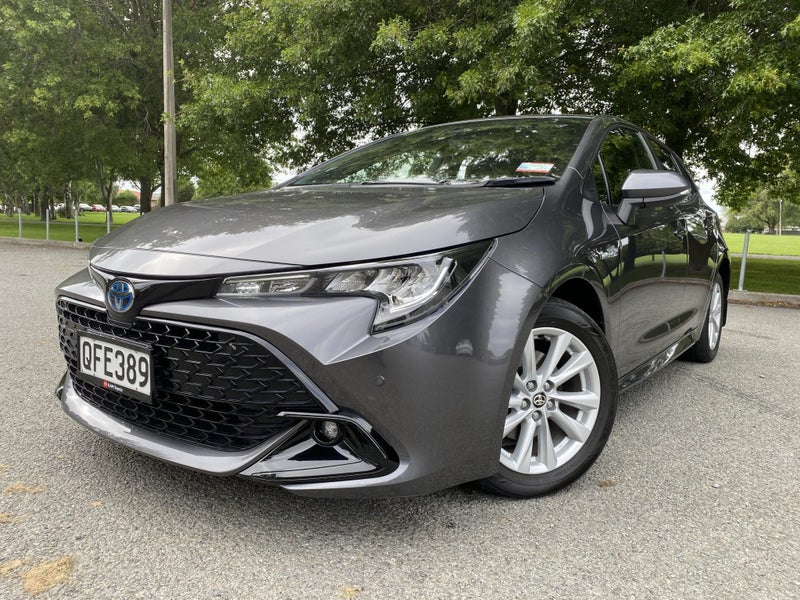 2023 Toyota Corolla SX 1.8P HEV CVT Hatch image 3