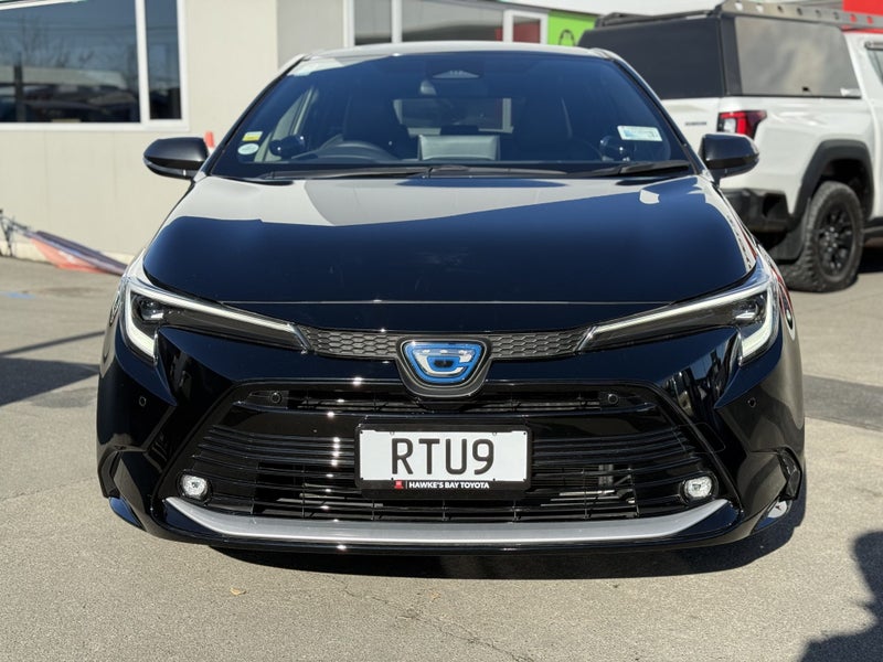 2023 Toyota Corolla Touring 1.8 Hybrid WxB - CE... image 5