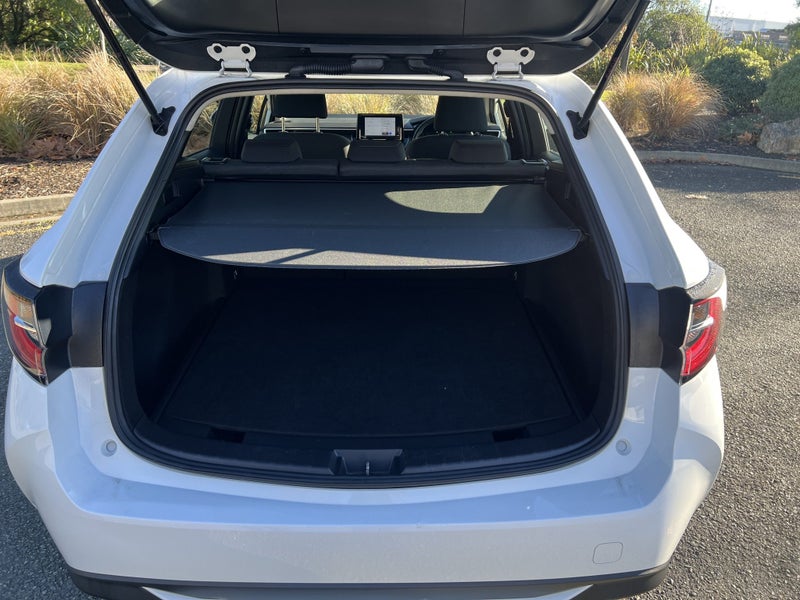 2023 Toyota Corolla Touring 1.8 Hybrid X 5Dr Wagon image 5