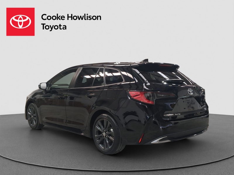 2023 Toyota Corolla Touring 1.8L Hybrid image 5