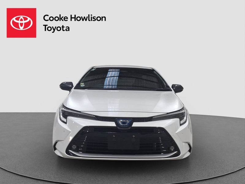 2023 Toyota Corolla Touring 1.8L Hybrid WxB image 2
