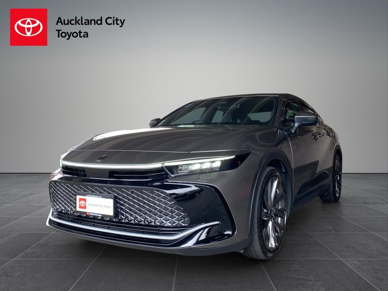 2023 Toyota Crown Crossover G 2.5 Hybrid Advanc... image 3