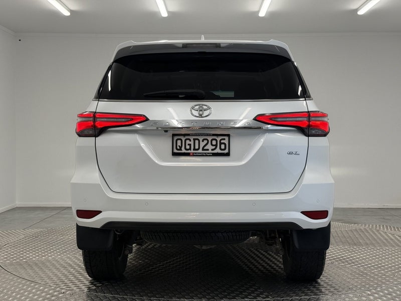 2023 Toyota Fortuner GXL 2.8 Diesel Turbo image 4