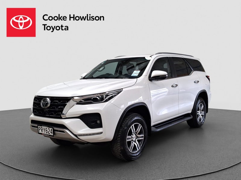 2023 Toyota Fortuner GXL 2.8DT 4WD image 3