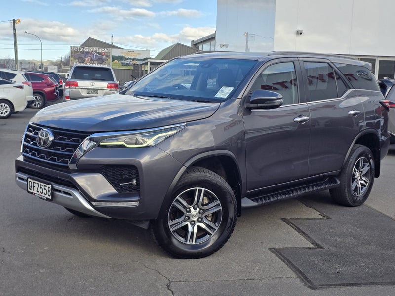 2023 Toyota Fortuner GXL 2.8DT 6AT 4WD image 3