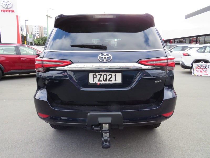 2023 Toyota Fortuner GXL 2.8DT 6AT 4WD image 5