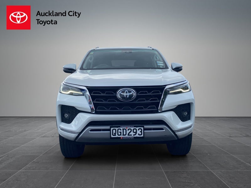 2023 Toyota Fortuner GXL 2.8DT 6AT 4WD WG/5D/7S image 2