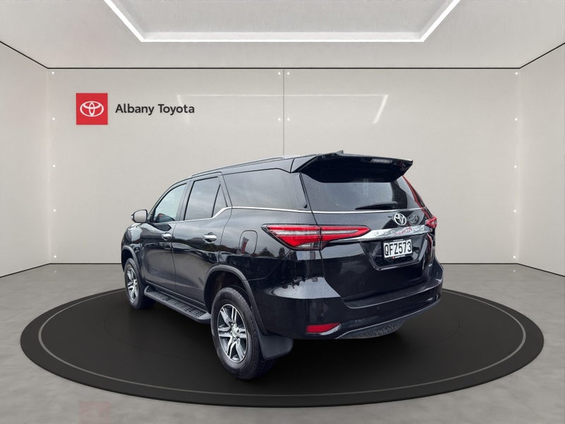 2023 Toyota Fortuner GXL 2.8DT 6AT 4WD WG/5D/7S... image 5