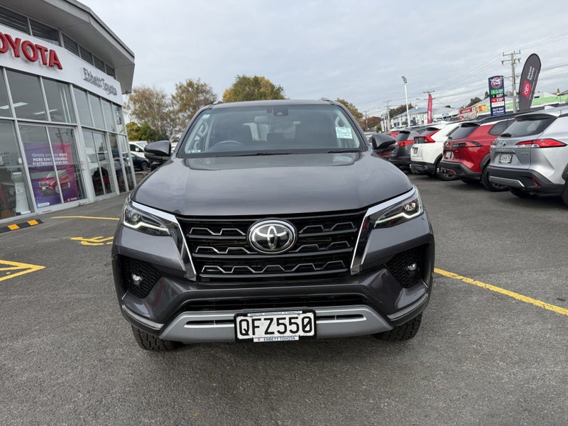 2023 Toyota Fortuner GXL 2.8DT 6AT 4WD WG/5D/7S... image 3