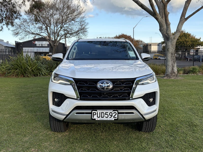 2023 Toyota Fortuner Limited 2.8DT Automatic 4W... image 2