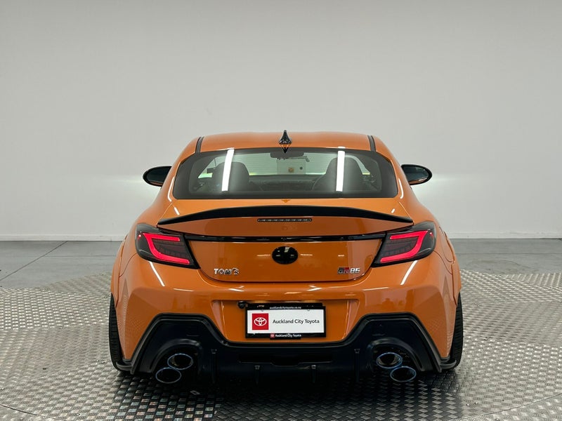 2023 Toyota GR86 2.4P 10th Anniversary TOMS Pac... image 4