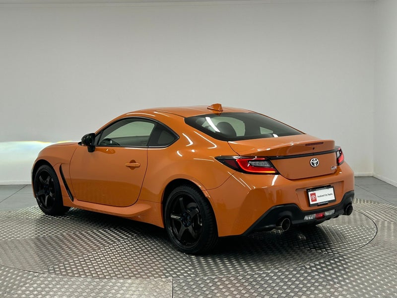 2023 Toyota GR86 2.4P RZ 10th Anniversary image 5