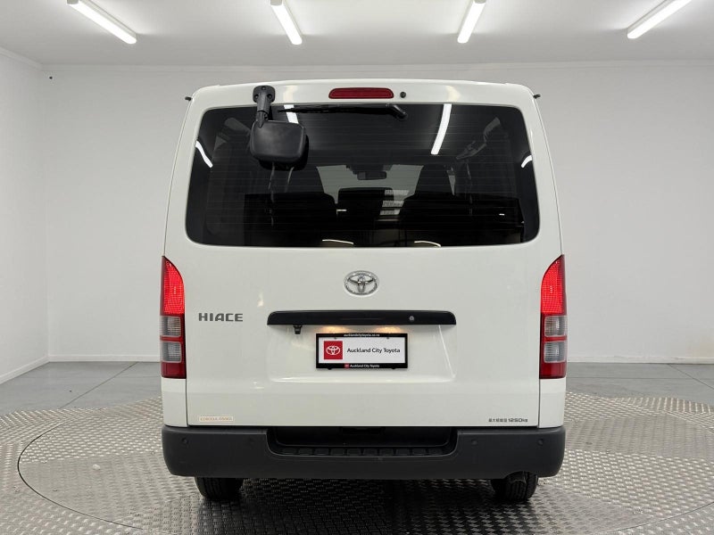 2023 Toyota Hiace 2.0 Petrol DX Long image 4