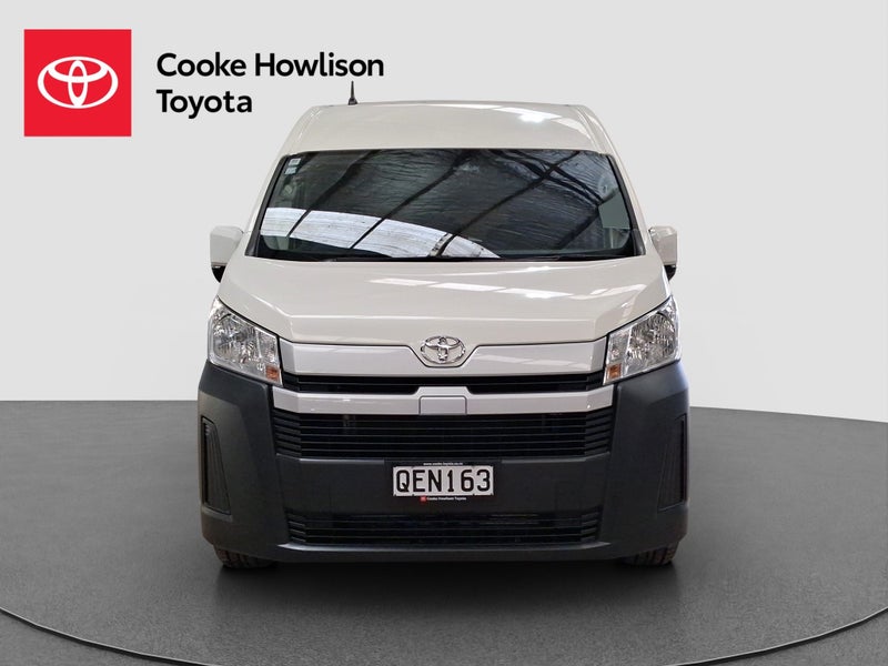 2023 Toyota Hiace 2.8DT ZX 10 Seater Minibus image 2