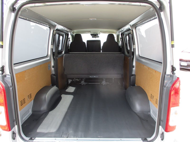 2023 Toyota Hiace 6 Seater image 5
