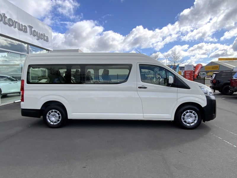 2023 Toyota Hiace Kiwi new 10 Seater minibus &... image 5