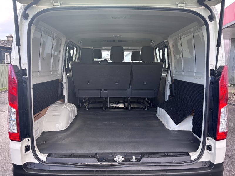 2023 Toyota Hiace ZR 2.8DT 6AT RWD HVN/5D/5S (H... image 5