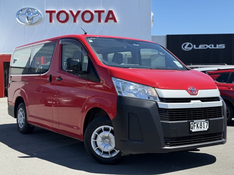 2023 Toyota Hiace ZR 2.8DT 6MT RWD GVN/5D/2S image 1