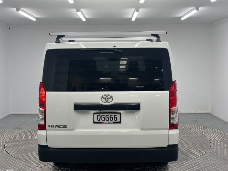 2023 Toyota Hiace ZR 2.8DT RWD image 4