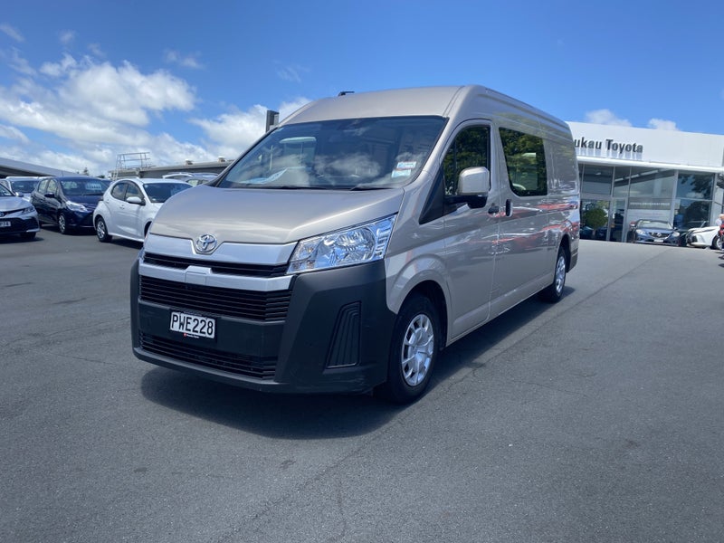 2023 Toyota Hiace ZX 2.8DT 6AT image 5