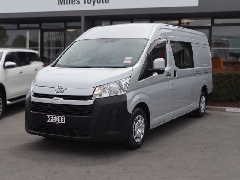 2023 Toyota Hiace ZX BARN DOOR DUAL SLIDER, Auto image 3