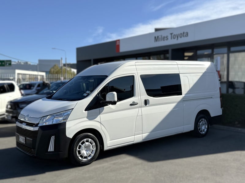 2023 Toyota Hiace ZX DIESEL TURBO TWIN SLIDER B... image 3