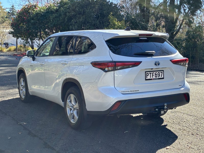 2023 Toyota Highlander GXL 2.5P ECVT AWD HYBRID... image 5