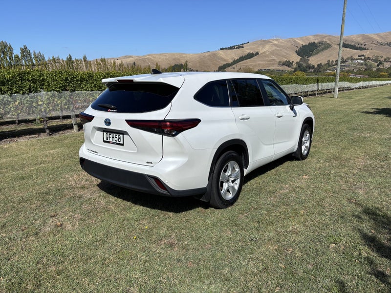 2023 Toyota Highlander GXL 2.5P HEV ECVT AWD SU... image 3
