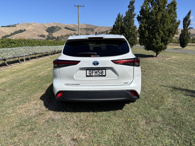 2023 Toyota Highlander GXL 2.5P HEV ECVT AWD SU... image 4