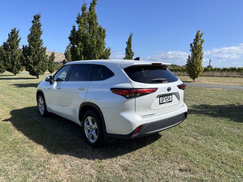 2023 Toyota Highlander GXL 2.5P HEV ECVT AWD SU... image 5