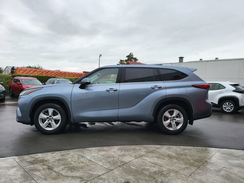 2023 Toyota Highlander GXL 2.5P Hybrid AWD SUV... image 5